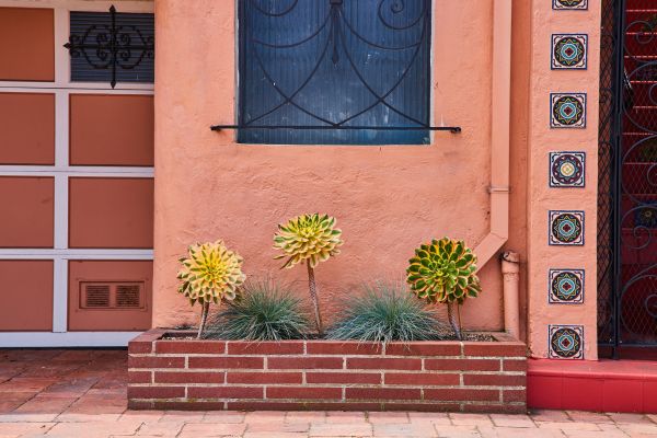 Brick Planter Installation in Stillwater
